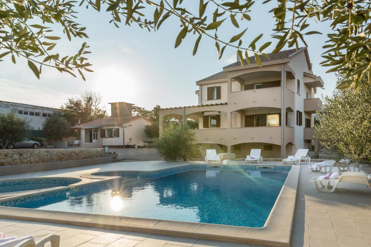 Villa Zlatni Dvori Zadarvillas Razanac Exterior photo